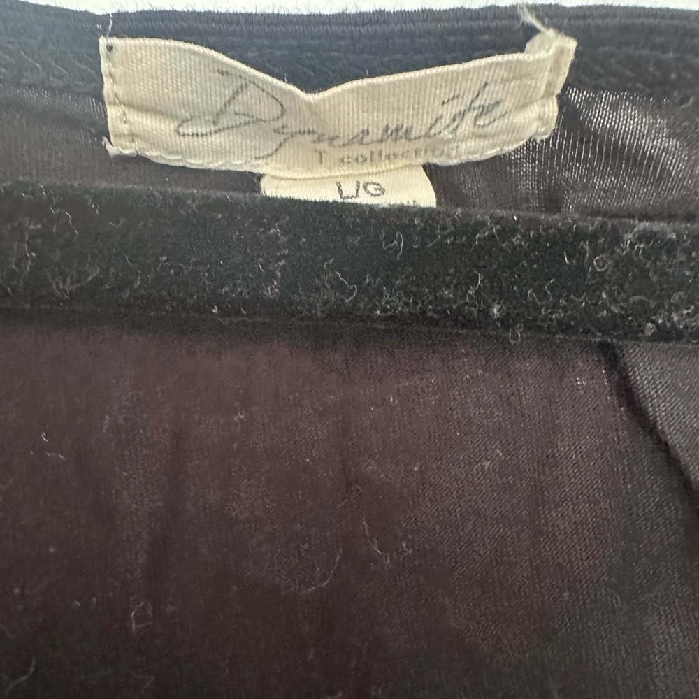 T-shirt - Picture 2 of 2